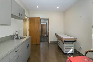 2 Richmond Center Ct, Saint Peters, MO 63376 - Photo 23