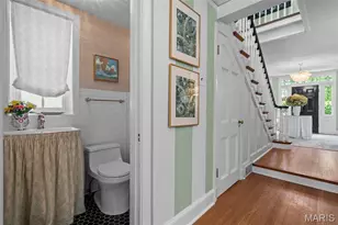 5 Ridgewood St, Ladue, MO 63124 - Photo 11
