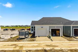 1712 Dyess St, Saint Charles, MO 63301 - Photo 31