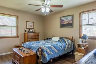 30 Satellite Drive, Hannibal, MO 63401 - Photo 11