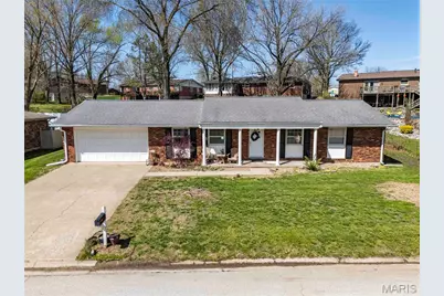 30 Satellite Drive, Hannibal, MO 63401 - Photo 1