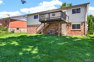 2240 Larbrook Dr, Florissant, MO 63031 - Photo 5
