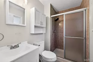 2240 Larbrook Dr, Florissant, MO 63031 - Photo 21