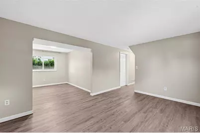 2240 Larbrook Drive, Florissant, MO 63031 - Photo 13