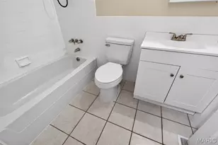 2240 Larbrook Dr, Florissant, MO 63031 - Photo 25