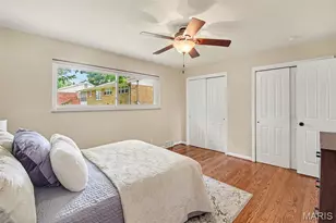 6008 Deerwood Dr, Saint Louis, MO 63123 - Photo 13