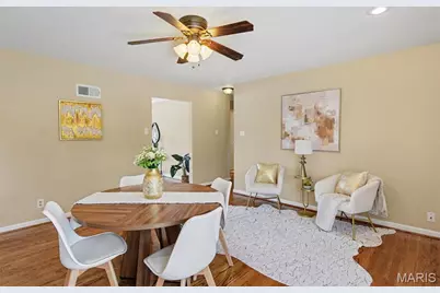 6008 Deerwood Drive, Saint Louis, MO 63123 - Photo 9