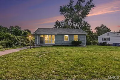 9800 Scottdale Drive, Saint Louis, MO 63136 - Photo 1
