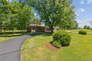 1740 Parr Rd, Wentzville, MO 63385 - Photo 21