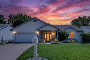 370 Misty Valley Dr, Saint Peters, MO 63376 - Photo 1