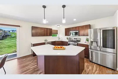 819 Cedar Bluff Way, Fenton, MO 63026 - Photo 9