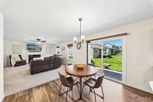 819 Cedar Blf Wy, Fenton, MO 63026 - Photo 7