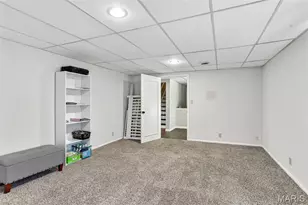 987 Century Oaks Dr, Manchester, MO 63021 - Photo 23