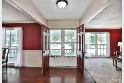 11858 Villa Dorado Drive, Saint Louis, MO 63146 - Photo 5