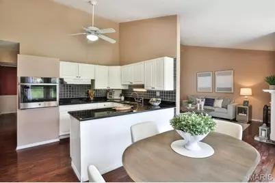 11858 Villa Dorado Drive, Saint Louis, MO 63146 - Photo 11