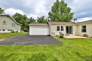 11858 Villa Dorado Dr, Saint Louis, MO 63146 - Photo 39