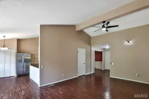11858 Villa Dorado Dr, Saint Louis, MO 63146 - Photo 11
