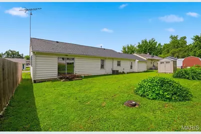 805 Brooksher Drive, Elsberry, MO 63343 - Photo 41
