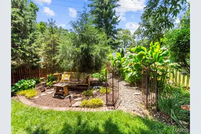 890 Warwick Lane, Glendale, MO 63122 - Photo 45