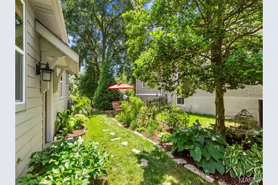 890 Warwick Lane, Glendale, MO 63122 - Photo 55