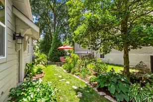 890 Warwick Ln, Glendale, MO 63122 - Photo 55