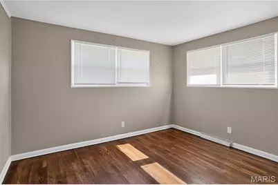 2207 Hollis Drive, Saint Louis, MO 63136 - Photo 9