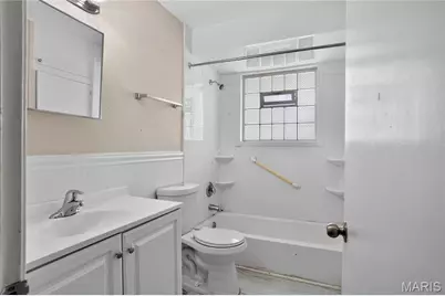 2207 Hollis Drive, Saint Louis, MO 63136 - Photo 15