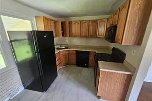 2207 Hollis Dr, Saint Louis, MO 63136 - Photo 7
