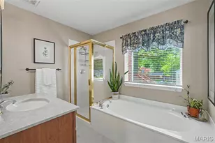 206 N Castello St, Florissant, MO 63031 - Photo 17