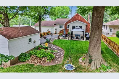 206 N Castello Street, Florissant, MO 63031 - Photo 5