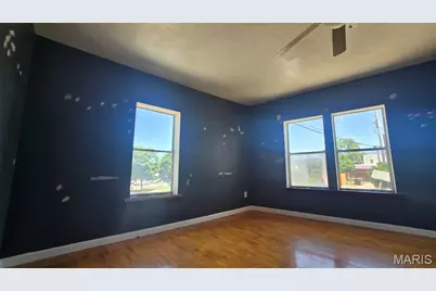 4342 Frieda Avenue, Saint Louis, MO 63116 - Photo 11