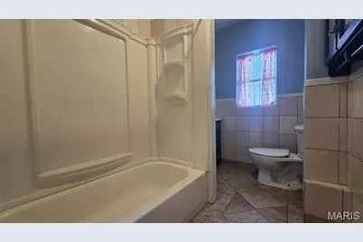 4342 Frieda Avenue, Saint Louis, MO 63116 - Photo 9