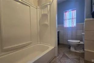 4342 Frieda Ave, Saint Louis, MO 63116 - Photo 9