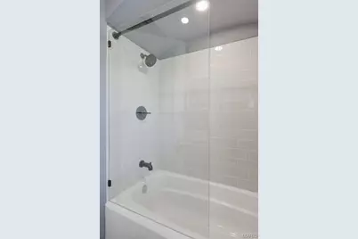 8016 Gannon Avenue, University City, MO 63130 - Photo 31