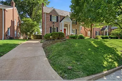 8016 Gannon Avenue, University City, MO 63130 - Photo 3