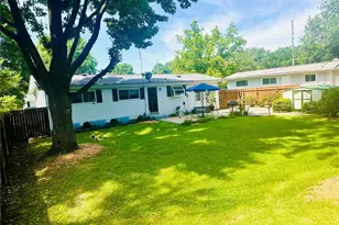 2075 Tahoe Dr, Florissant, MO 63031 - Photo 3