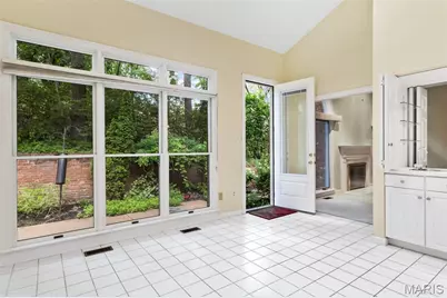 13052 Pembrooke Valley Court, Town and Country, MO 63141 - Photo 63