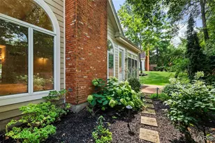 13052 Pembrooke Valley Ct, Town and Country, MO 63141 - Photo 67