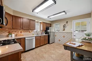 5312 Robert Ave, Saint Louis, MO 63109 - Photo 7