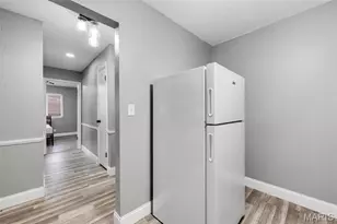 1251 Guelbreth Lane, Saint Louis, MO 63146 - Photo 11