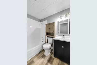 1251 Guelbreth Lane #211, Saint Louis, MO 63146 - Photo 21