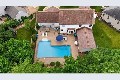 612 Royal Pine Court, Lake Saint Louis, MO 63367 - Photo 5