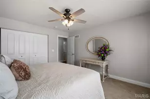 104 Hartford Ct, Fenton, MO 63026 - Photo 29