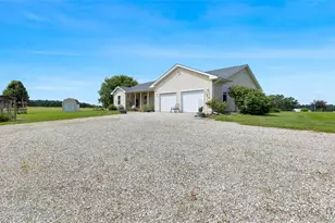 19220 Pike 459, Curryville, MO 63339 - Photo 27