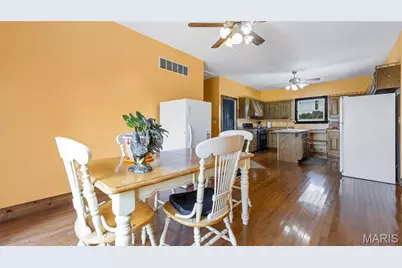 19220 Pike 459, Curryville, MO 63339 - Photo 9