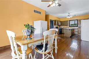 19220 Pike 459, Curryville, MO 63339 - Photo 9