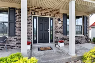 141 Central Park Ave, Wentzville, MO 63385 - Photo 3