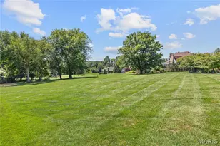 5407 Guinevere Dr, Weldon Spring, MO 63304 - Photo 7
