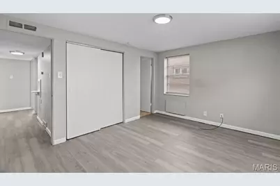 1000 Wild Cherry Lane, University City, MO 63130 - Photo 17