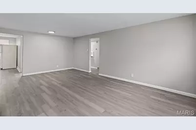 1000 Wild Cherry Lane, University City, MO 63130 - Photo 7